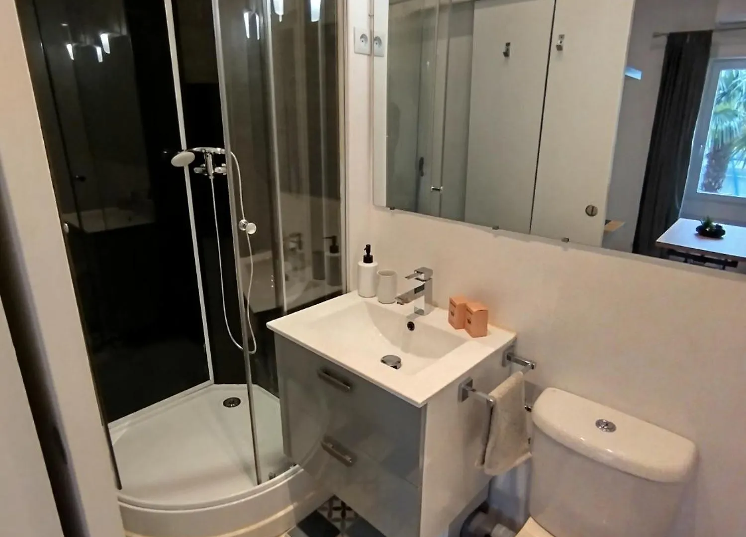 2 Pieces Cannes Centre Apartamento